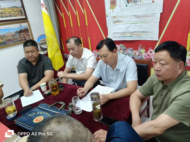 千年等一回 根亲聚首时